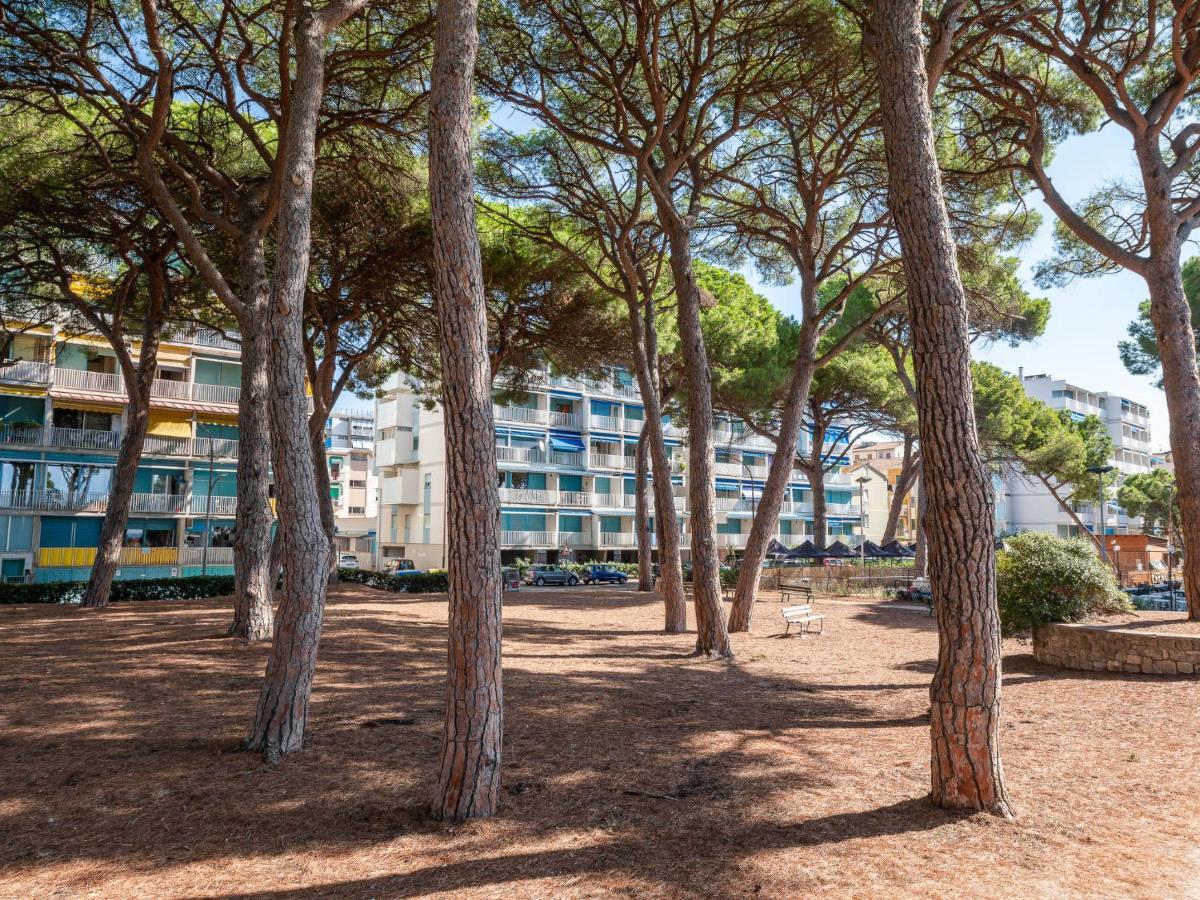 Apartment La Pineta By Interhome Casa Sant'Eugenia المظهر الخارجي الصورة
