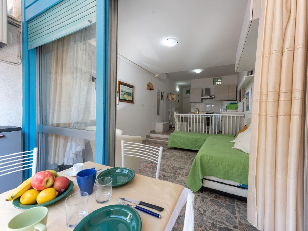 Apartment La Pineta By Interhome Casa Sant'Eugenia المظهر الخارجي الصورة
